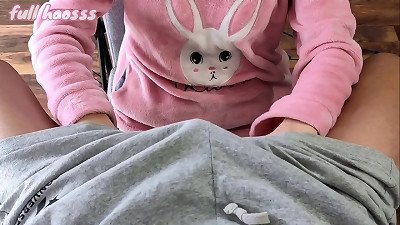teenage in pajamas make wild dirty handjob until money-shot
