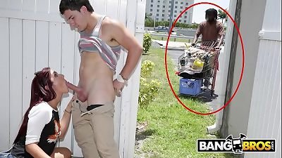 BANGBROS - Sophia Steele Gives Peter Green A Public ass cheeks While pesky walks On By